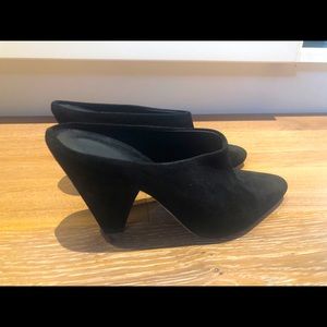 Vince suede black mules